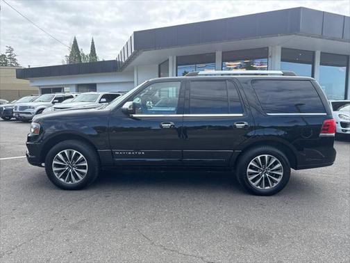2017 Lincoln Navigator Select