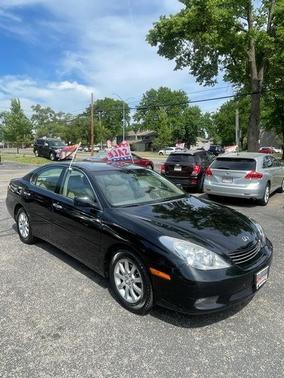 Black 2004 Lexus ES 330