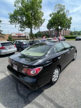 Black 2004 Lexus ES 330