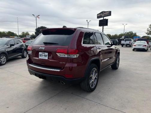 Velvet Red Pearlcoat 2022 Jeep Grand Cherokee WK Limited