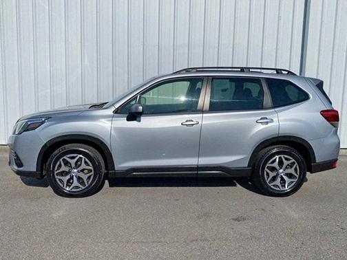 2023 Subaru Forester 2.5i Premium