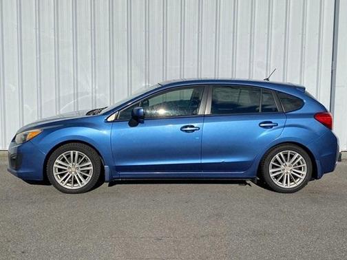2014 Subaru Impreza 2.0i Premium
