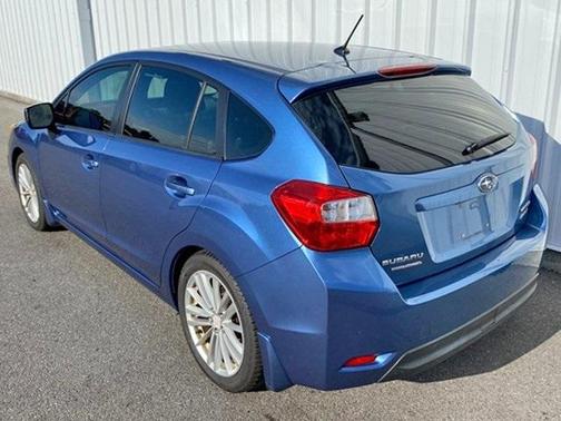 2014 Subaru Impreza 2.0i Premium