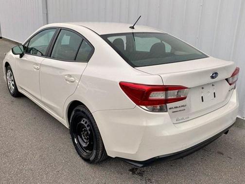 2022 Subaru Impreza Base