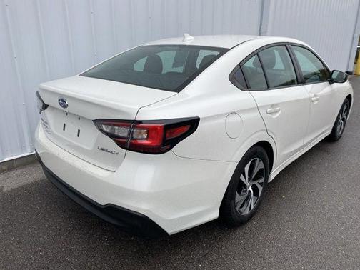 2023 Subaru Legacy Base (CVT)