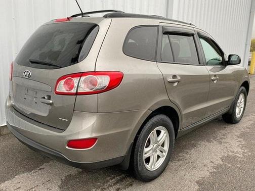 2012 Hyundai SANTA FE GLS