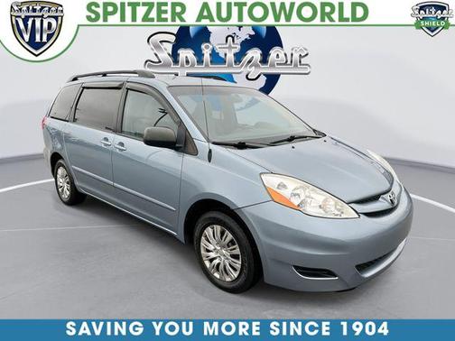 2010 Toyota Sienna 