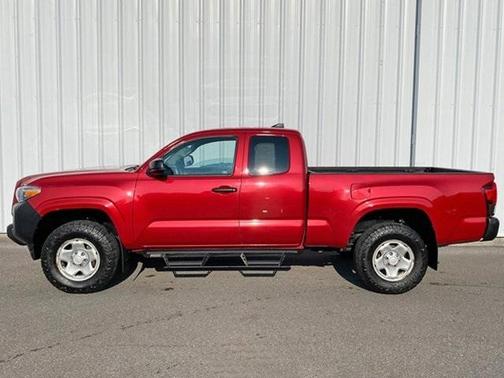 2019 Toyota Tacoma SR