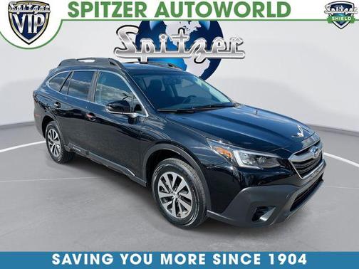 Crystal Black Silica 2022 Subaru Outback Premium