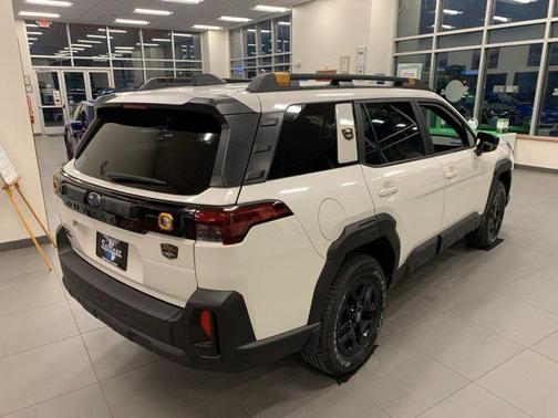 Crystal White Pearl 2026 Subaru Outback Wilderness