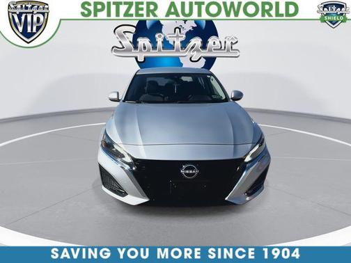 Brilliant Silver Metallic 2023 Nissan Altima 2.5 SV