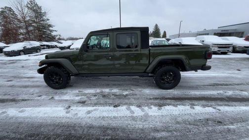 2023 Jeep Gladiator Sport