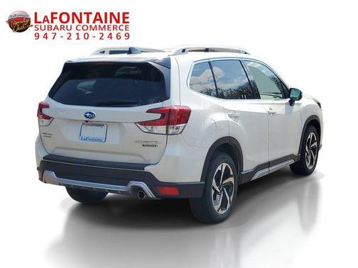 Crystal White Pearl 2024 Subaru Forester Touring