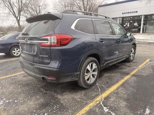 2023 Subaru Ascent Premium 7-Passenger
