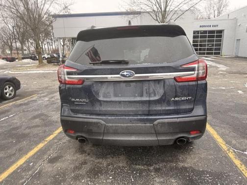 2023 Subaru Ascent Premium 7-Passenger