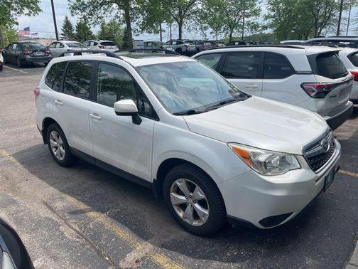 Satin White Pearl 2014 Subaru Forester 2.5i Premium