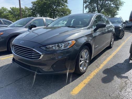 2019 Ford Fusion Hybrid SE