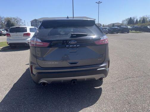 Carbonized Gray Metallic 2022 Ford Edge Titanium