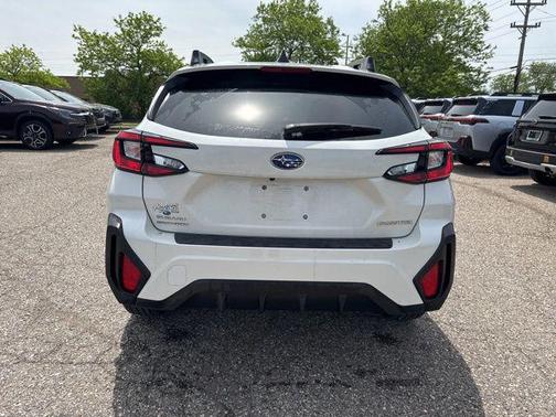 Crystal White 2024 Subaru Crosstrek Premium