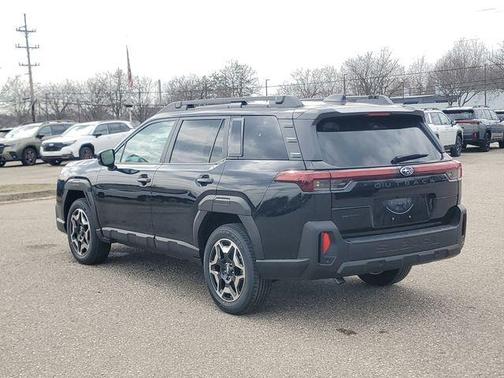 Black / Silver 2026 Subaru Outback Touring