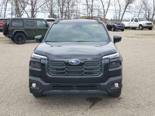 Black / Silver 2026 Subaru Outback Touring