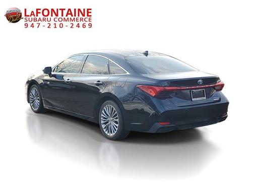 2022 Toyota Avalon Hybrid Limited