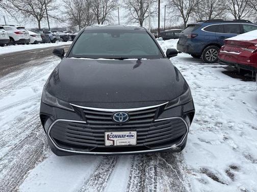 2022 Toyota Avalon Hybrid Limited