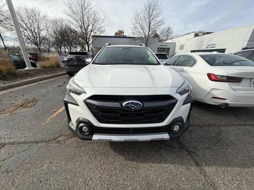 2023 Subaru Outback Touring XT