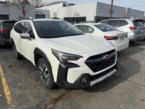 2023 Subaru Outback Touring XT