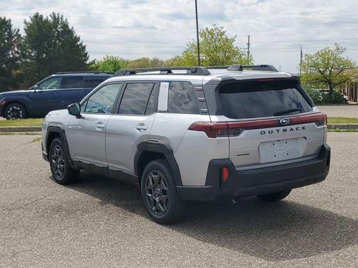 Ice Silver Metallic 2026 Subaru Outback Premium