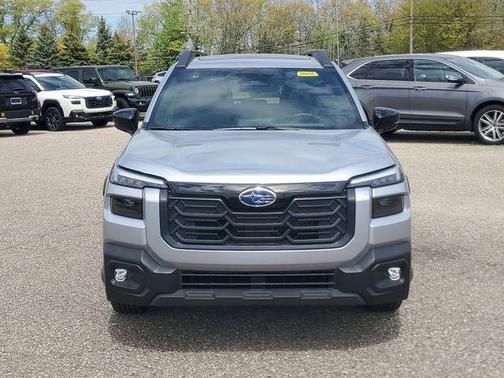 Ice Silver Metallic 2026 Subaru Outback Premium