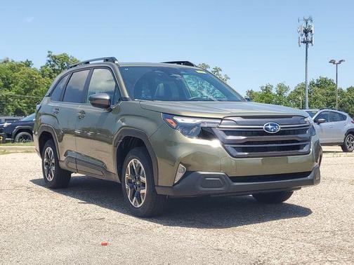 Autumn Green Metallic 2026 Subaru Forester Premium