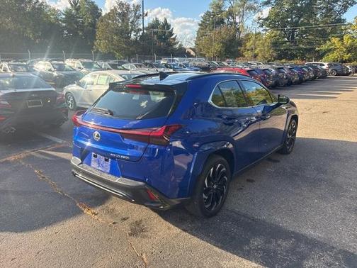 2023 Lexus UX 250h F Sport