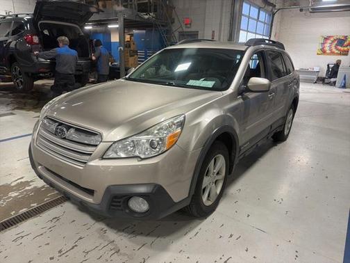2014 Subaru Outback 2.5i Premium
