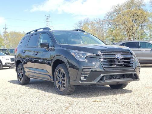 Crystal Black Silica 2026 Subaru Ascent Onyx Edition Touring 7-Passenger