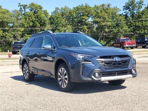 2025 Subaru Outback Touring XT