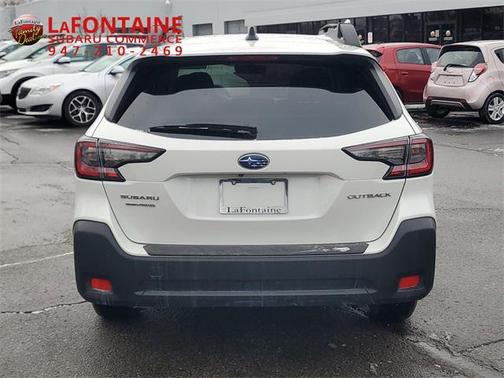 2024 Subaru Outback Premium