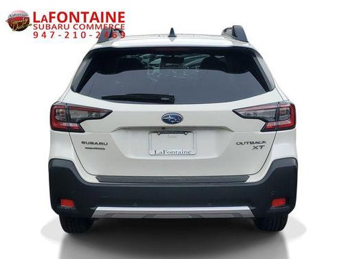 Crystal White 2023 Subaru Outback Limited XT