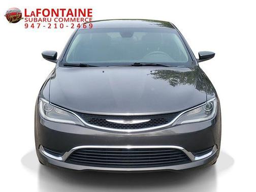 Granite Crystal Metallic Clearcoat 2016 Chrysler 200 Limited
