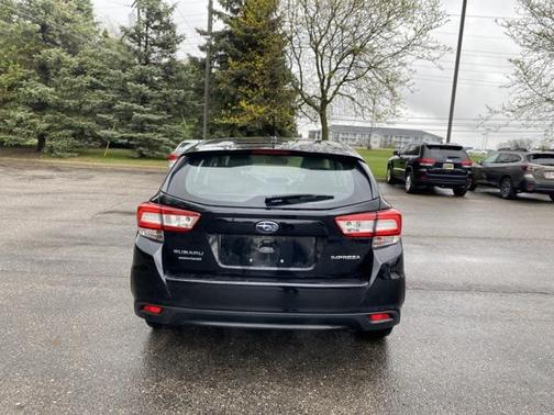 2019 Subaru Impreza 2.0i