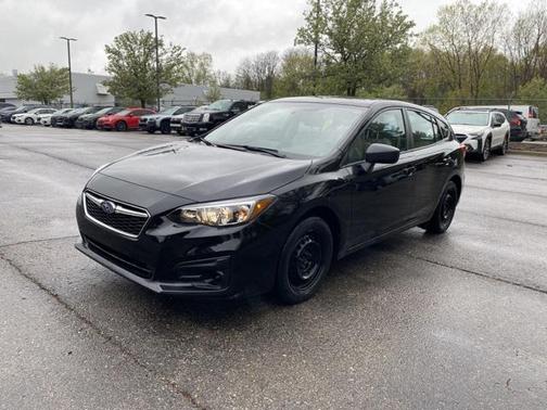 2019 Subaru Impreza 2.0i