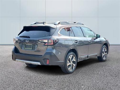 2022 Subaru Outback Touring