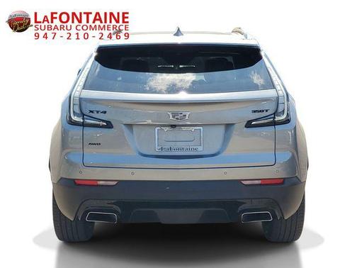 Argent Silver Metallic 2023 Cadillac XT4 Sport