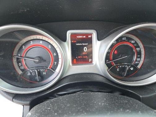 Storm Grey Pearlcoat 2012 Dodge Journey SXT