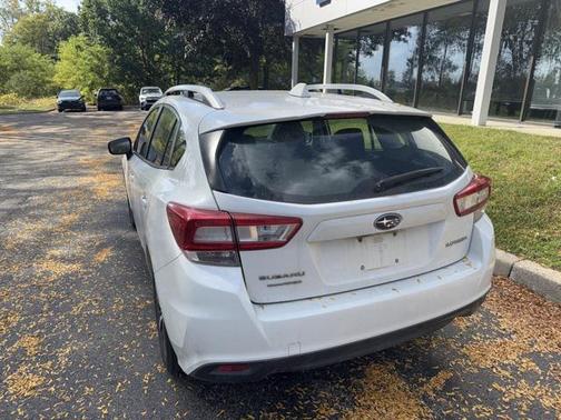 2019 Subaru Impreza 2.0i Premium