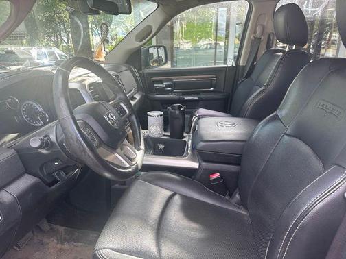 Bright Silver Metallic Clearcoat 2017 RAM 1500 Laramie
