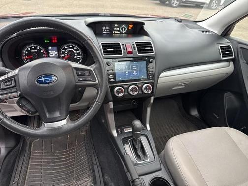 2016 Subaru Forester 2.5i Touring