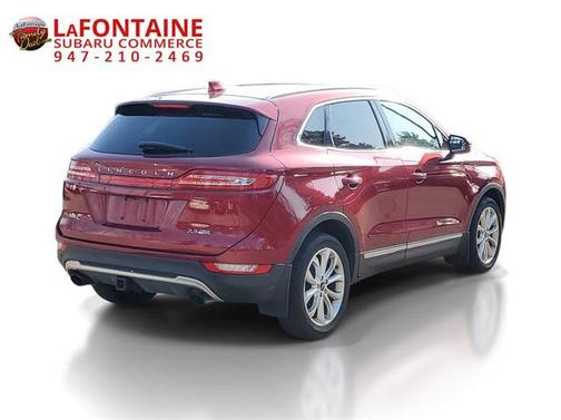 2015 Lincoln MKC Base