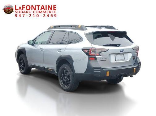 Ice Silver Metallic 2025 Subaru Outback Wilderness