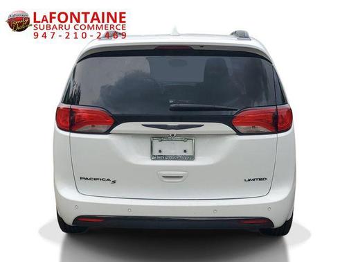 Bright White Clearcoat 2019 Chrysler Pacifica Limited